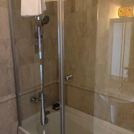 Hotel Cosmos Istanbul